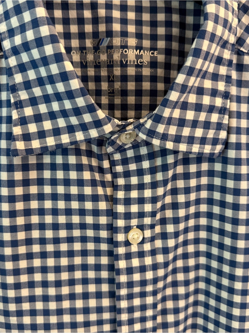 Vineyard Vines Men’s Navy and White Gingham Button-Down Shirt